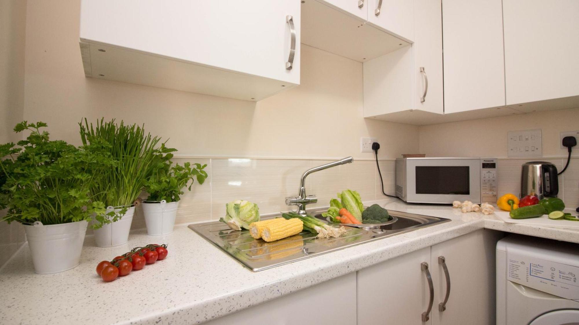 Castle Point Apartments Southampton Premier Lodge Bagian luar foto
