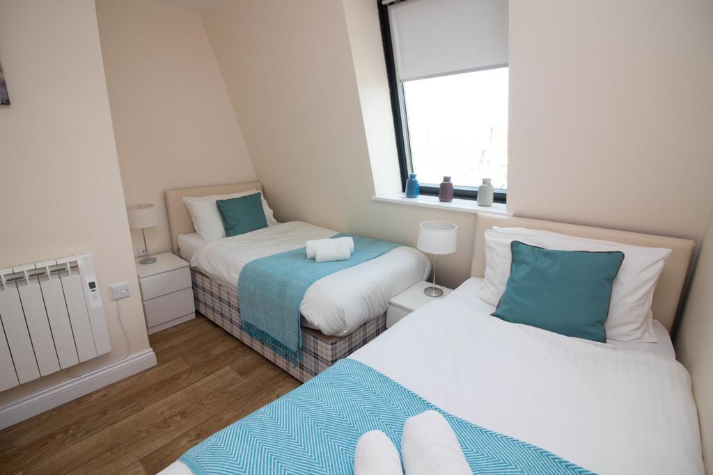 Castle Point Apartments Southampton Premier Lodge Bagian luar foto