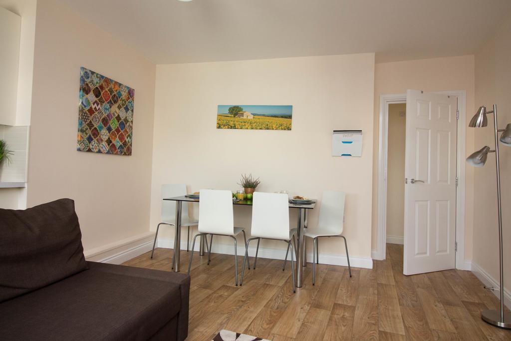 Castle Point Apartments Southampton Premier Lodge Bagian luar foto