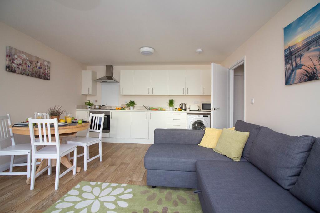 Castle Point Apartments Southampton Premier Lodge Bagian luar foto