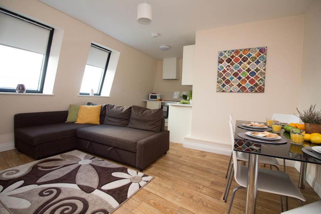 Castle Point Apartments Southampton Premier Lodge Bagian luar foto