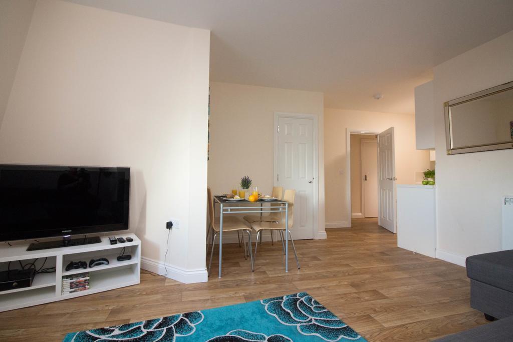 Castle Point Apartments Southampton Premier Lodge Bagian luar foto