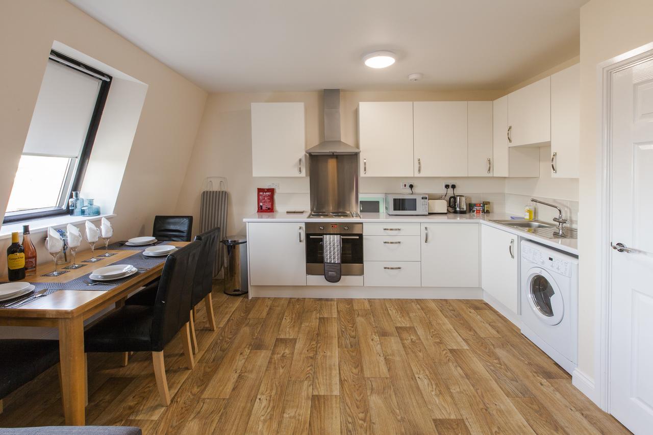 Castle Point Apartments Southampton Premier Lodge Bagian luar foto